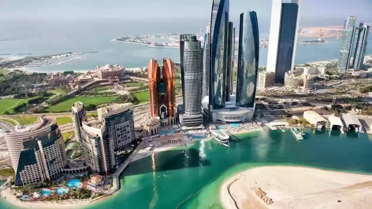 أكبر مشاريع الطاقة المتجددة في دبي